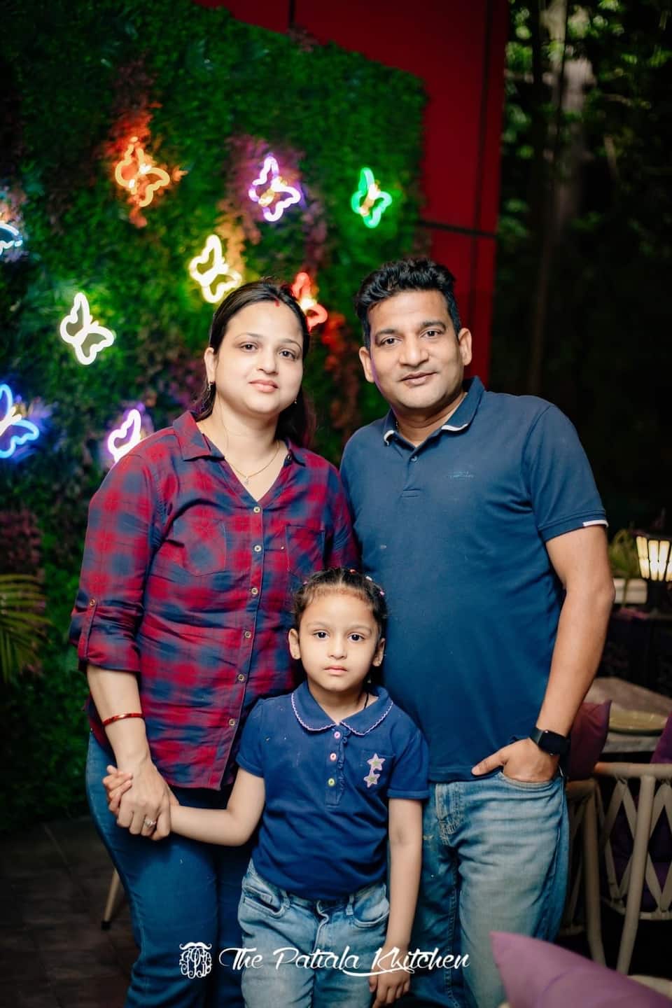 Genius Groves family host profile photo from Airbnb